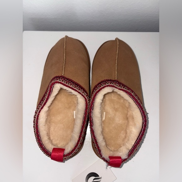 Chestnut Faux Fur Slip-On House Slippers Mini Boot NWT - Picture 5 of 12